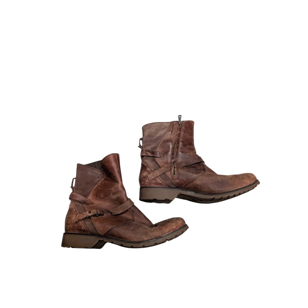 TEVA De La Vina Low Waterproof Boots Womens 9.5 Bison Brown Lug Sole Zip Casual